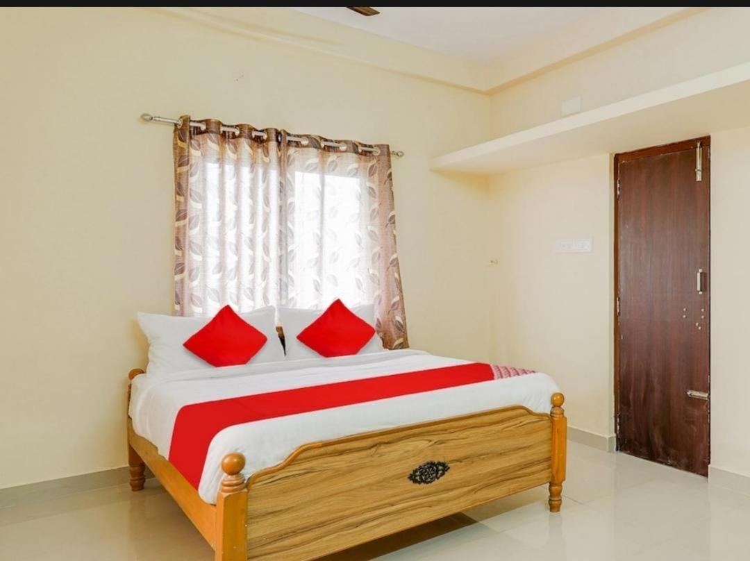 Srinivasa Serviced Keelkattalai 3* Chennai